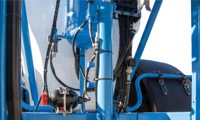 Azoto akumuliatorius sijos pakėlimo sistemoje