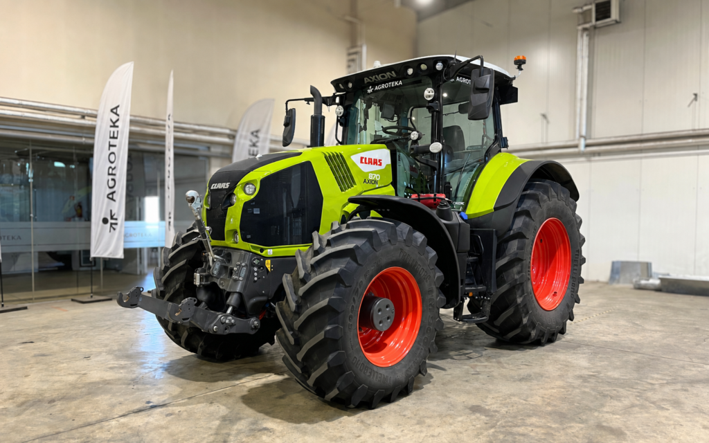 Claas Axion 870