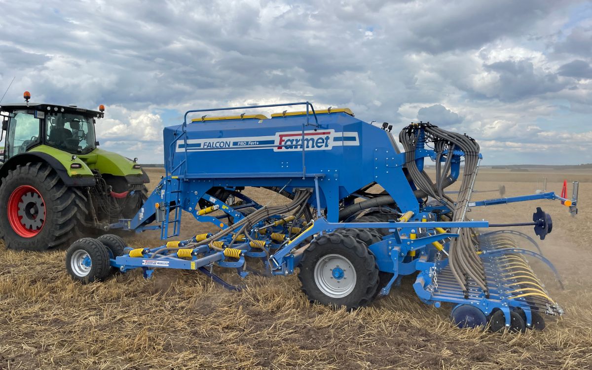 Falcon Pro Strip-till sėjamoji