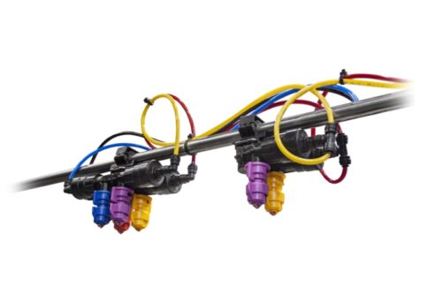 Keturgubas purkštukų laikiklis (4–0) _ (2–2) Dvigubi MULTIJET purkštukų laikikliai, išdėstyti kas 25 cm (2–2)