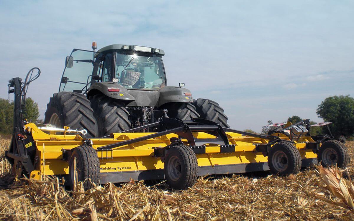 Platus, greitas, tvirtas – MU-FARMER® 670
