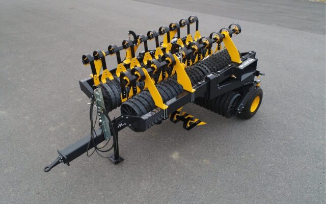 Tvirta rėmo konstrukcija ir aukštos kokybės medžiagos užtikrina ilgaamžiškumą bei puikų darbo našumą