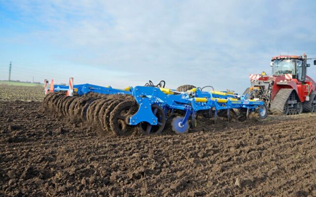 Terrix Quatro heavy tine cultivator