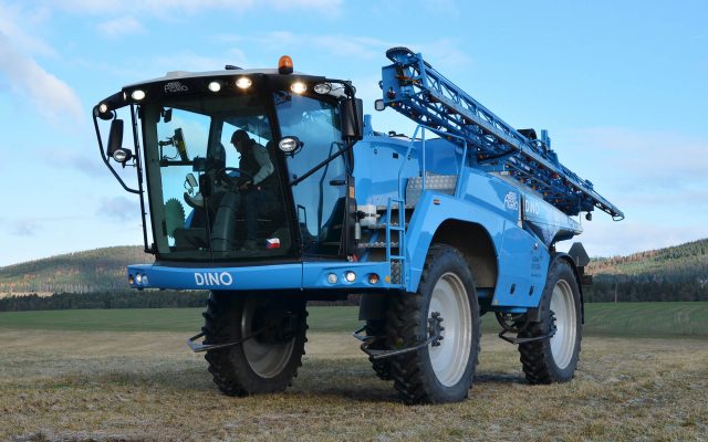 Pašgājēji smidzinātāji Dino